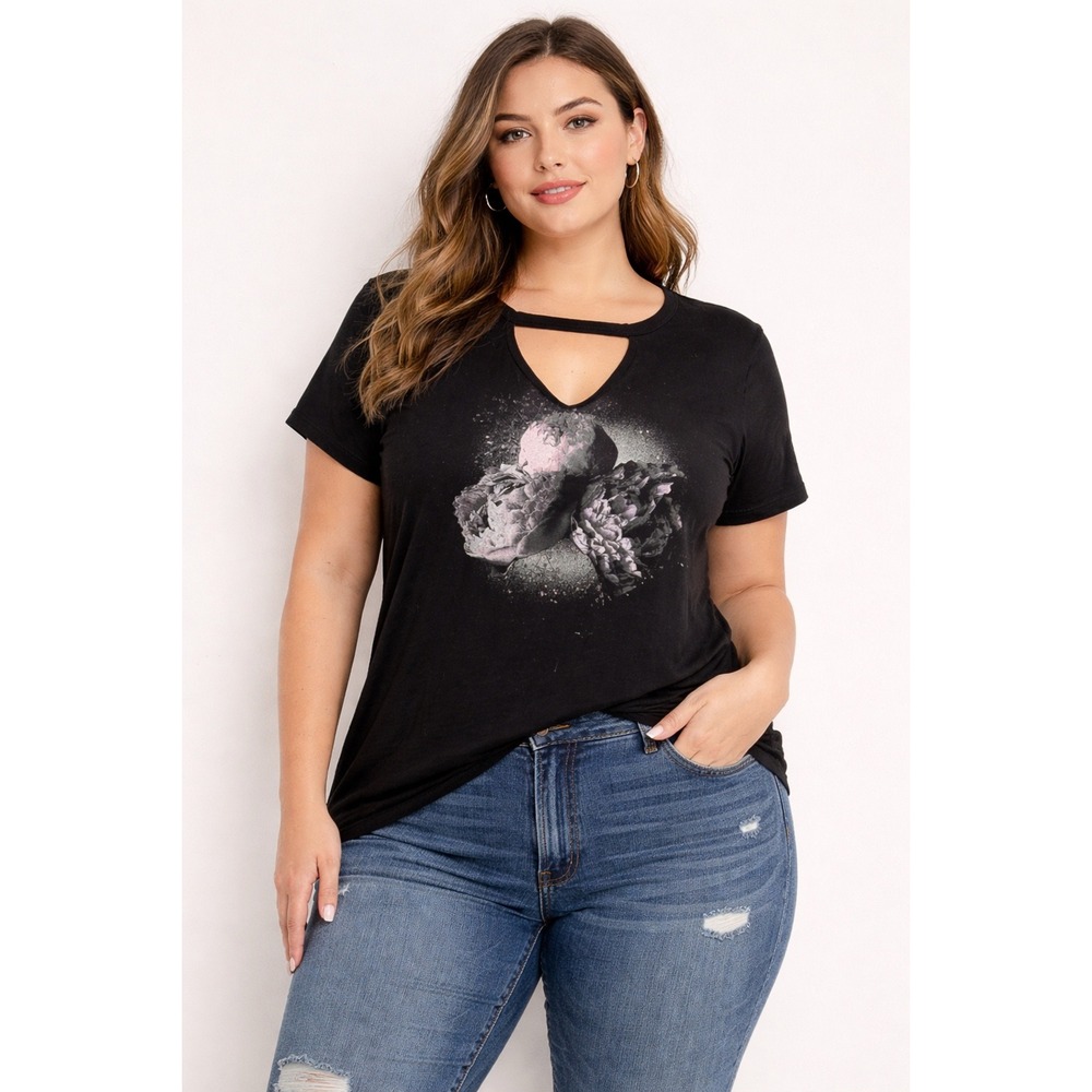 Torrid Y2K Cut Out Front Floral Graphic Tee Women's Plus‎ Size 1